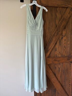 Sleeveless V-Neck Maxi Dress in Light Sage
